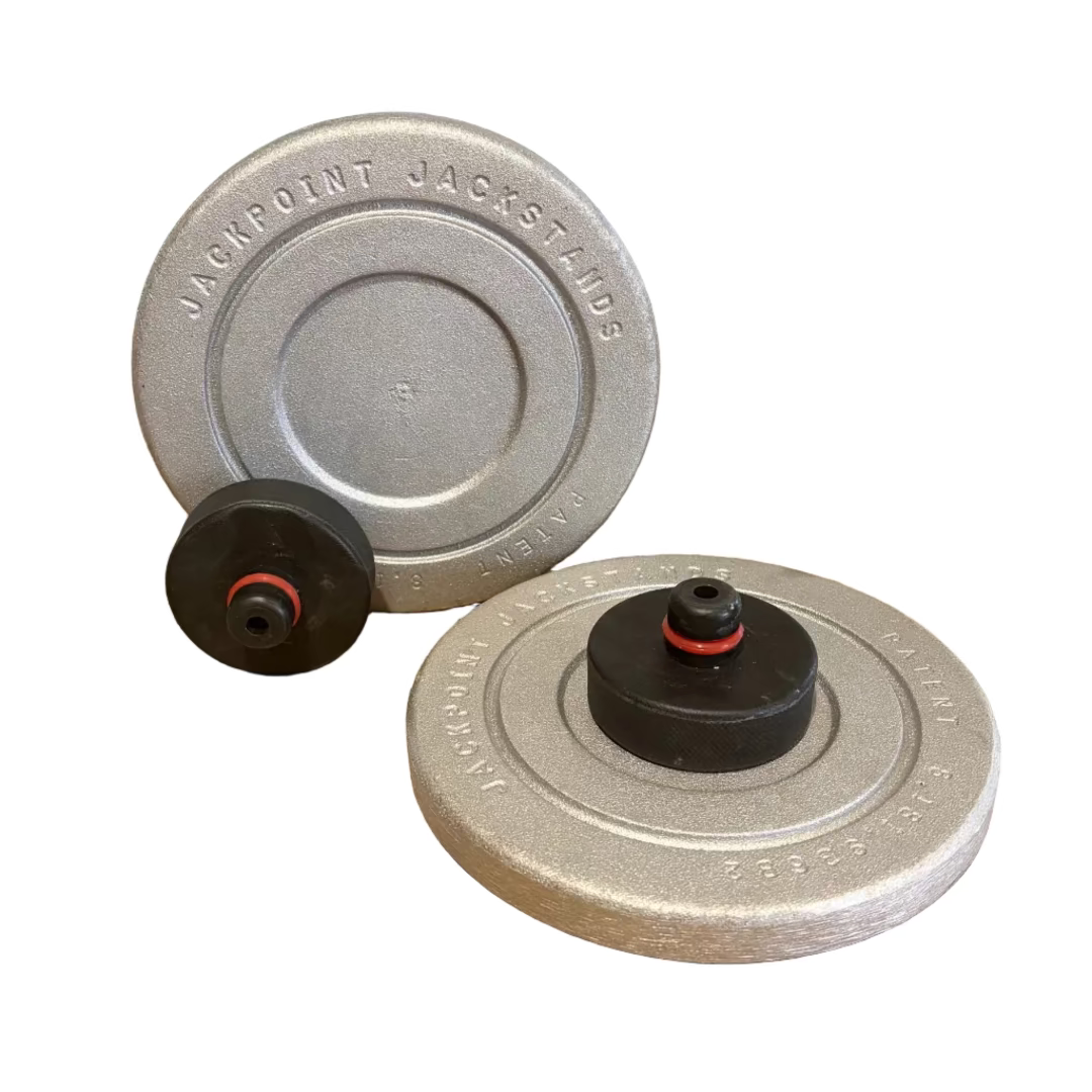 Two recessed pads with two Tesla pucks